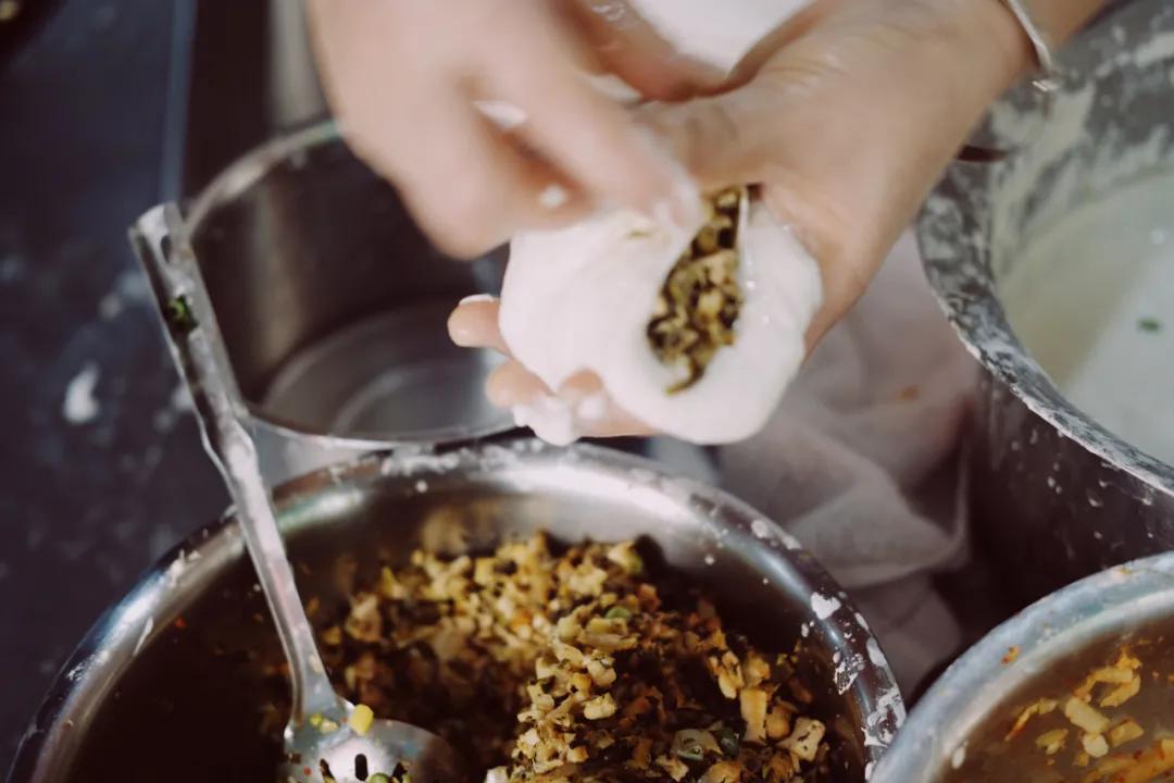 每顿人均20块，坐高铁来这座浙西小县城吃个过瘾