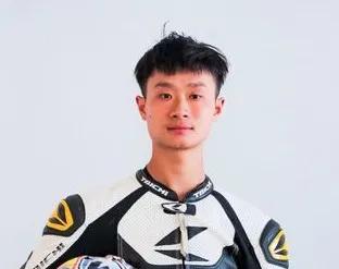 打造一台gt4赛车,打造gt3赛车