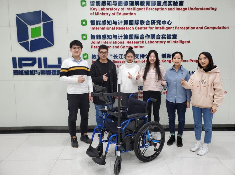 星火九秩,铸魂育人