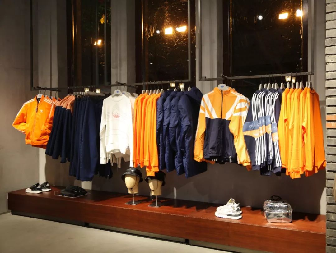 adidas三叶草时装,adidas三叶草夏季上新