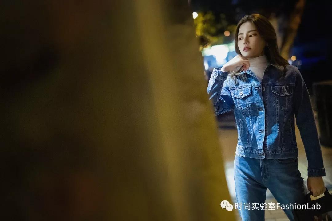 冬天下身穿暖和还是上身穿暖和,冬天想穿的很薄也保暖怎么穿