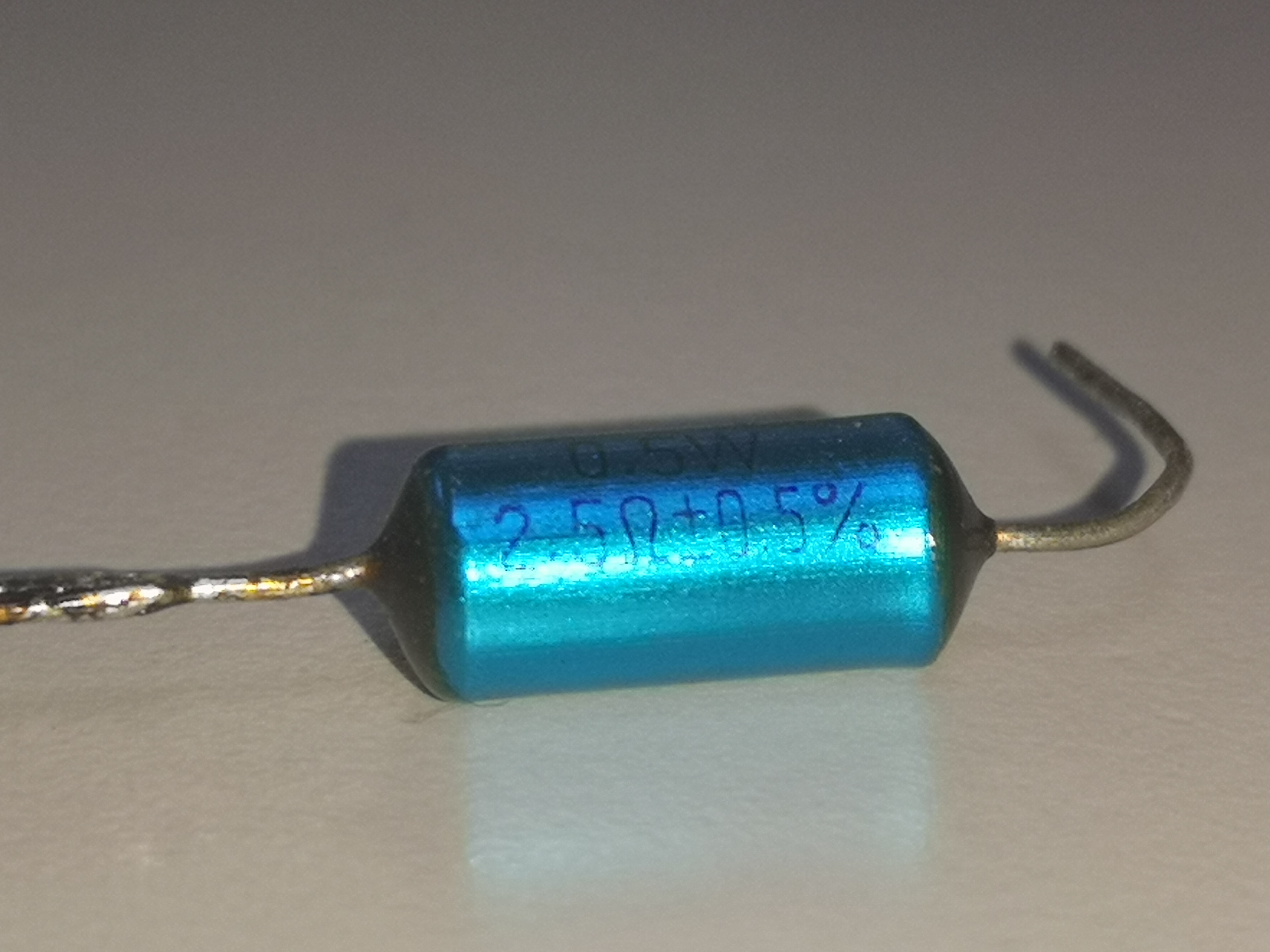 华仪ms8218万用表拆解,国产万用表哪个精度高