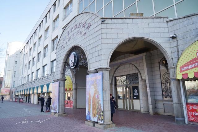 为什么中国旅行团在俄罗斯抢购蜜蜡，但俄罗斯人说“人傻钱多”？