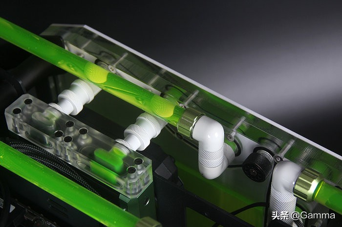 打破常规和颠覆,打破常规突破传统的设计