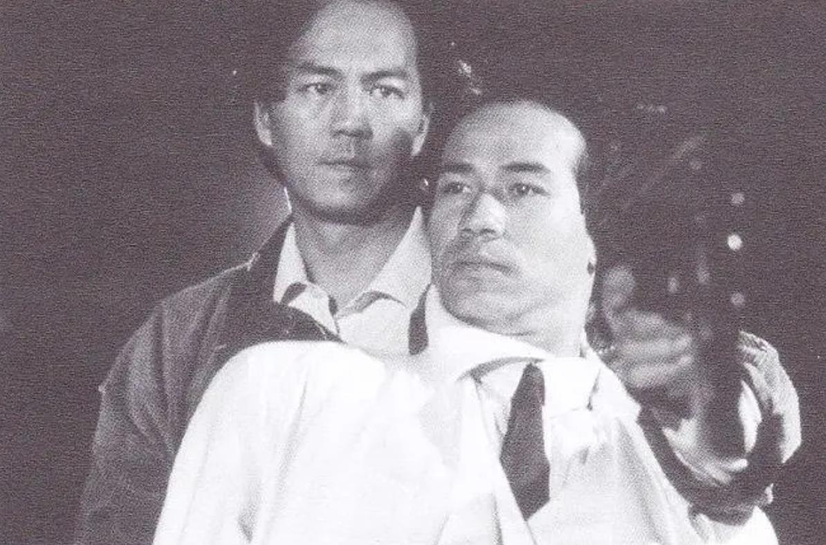 英雄本色吴宇森回忆张国荣,周润发捡剩饭吃饭