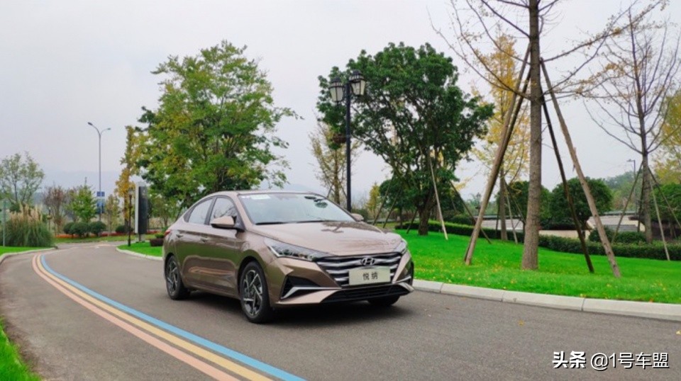 2020款现代悦纳手动炫酷版测评,现代悦纳试驾