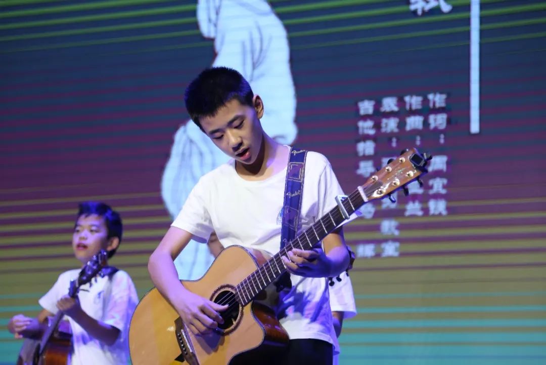 毕业庆典的仪式感,六年级毕业庆典视频