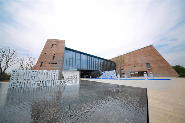 中原建业河南的文旅小镇,建业中原文化小镇樱桃沟足球小镇