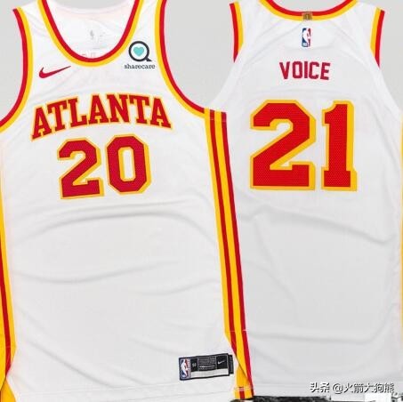 老鹰晒特雷杨身穿球衣,老鹰特雷杨卡佩拉柯林斯