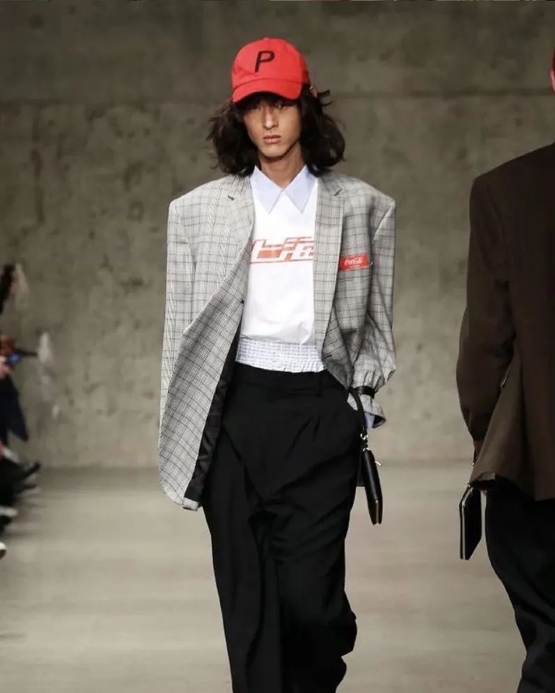 王一博程潇他们什么时候拍,王一博他们还在玩吃鸡吗