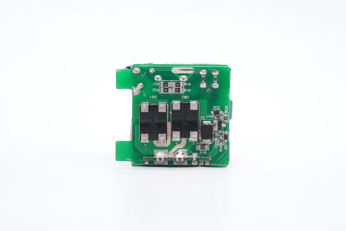 氮化镓快充拆解,双口快充头65w氮化镓拆解