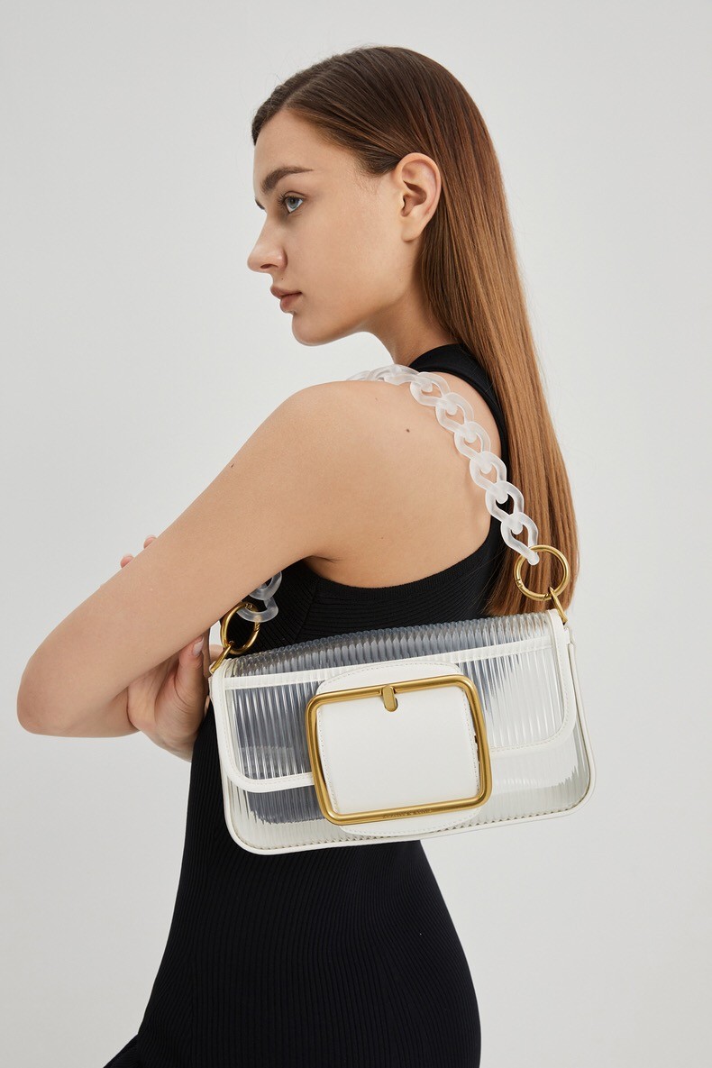 包包控推荐,给大家推荐一款非常实用的包包