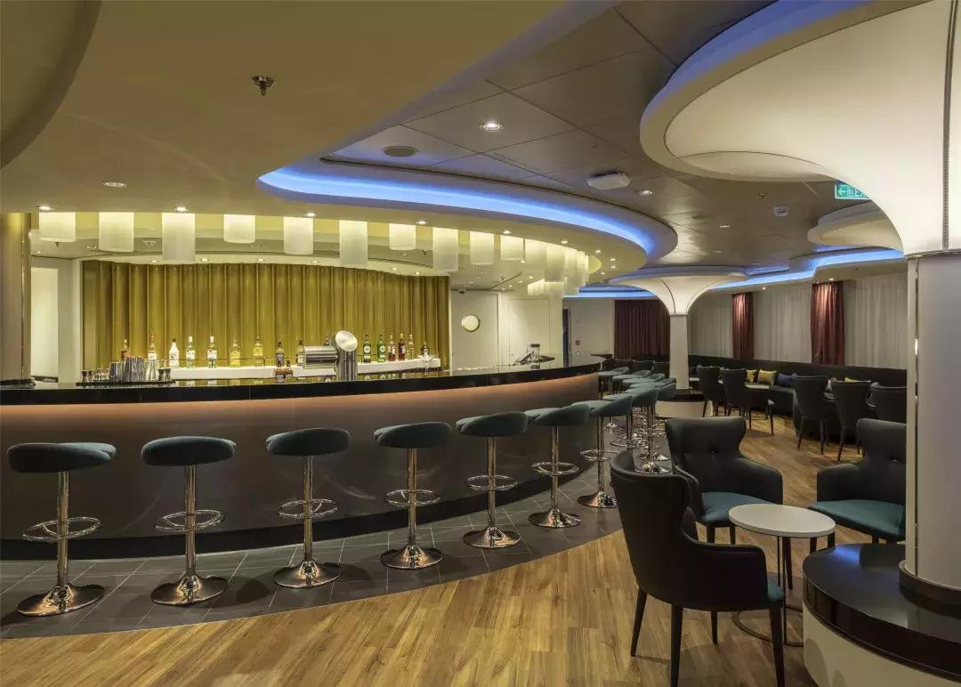 荣获2019年最佳中国母港邮轮的“星梦邮轮”到底有多酷？奢华体验