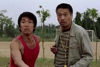 少林足球周星驰剧照,周星驰电影里的小人物少林足球