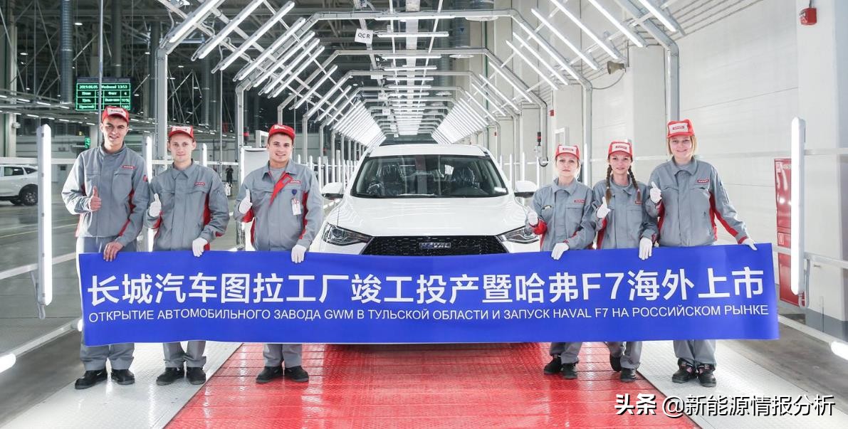 闃挎浖鏃ヨ,闃挎浖琛楀ご闅忔媿