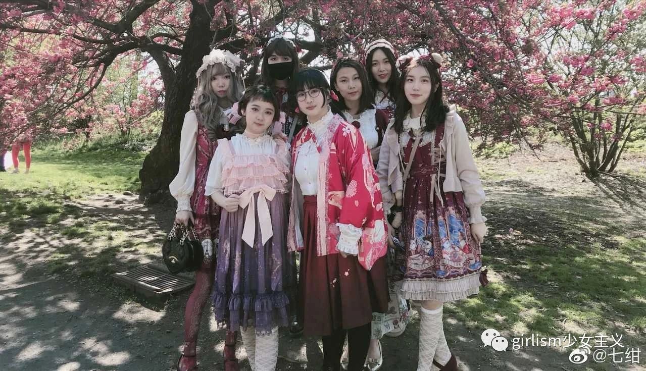 樱花与Lo|春天来了,好想穿上小裙子去赏花啊