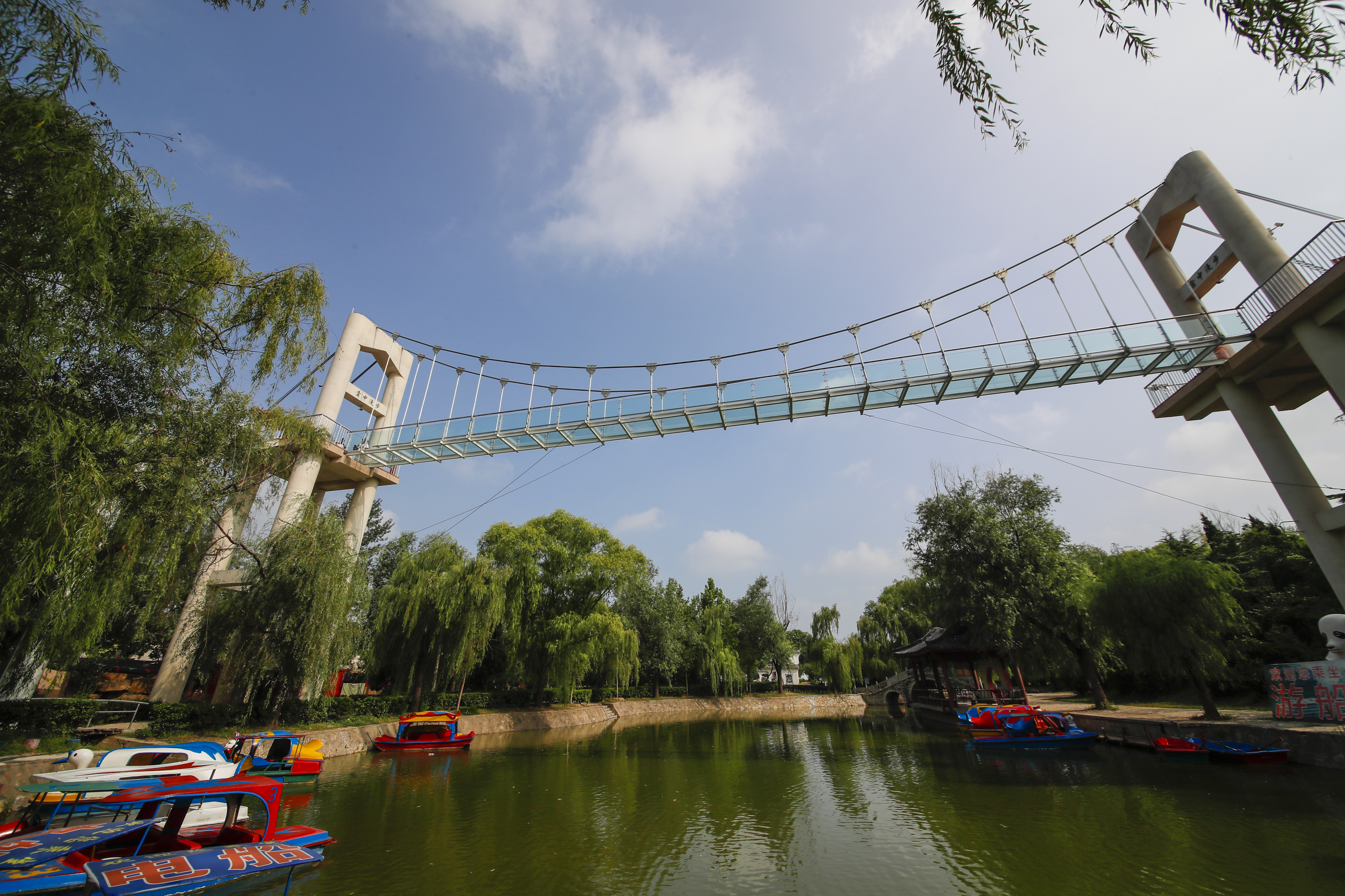 聊城姜堤乐园和周公河乐园哪个好,聊城姜堤乐园附近景区