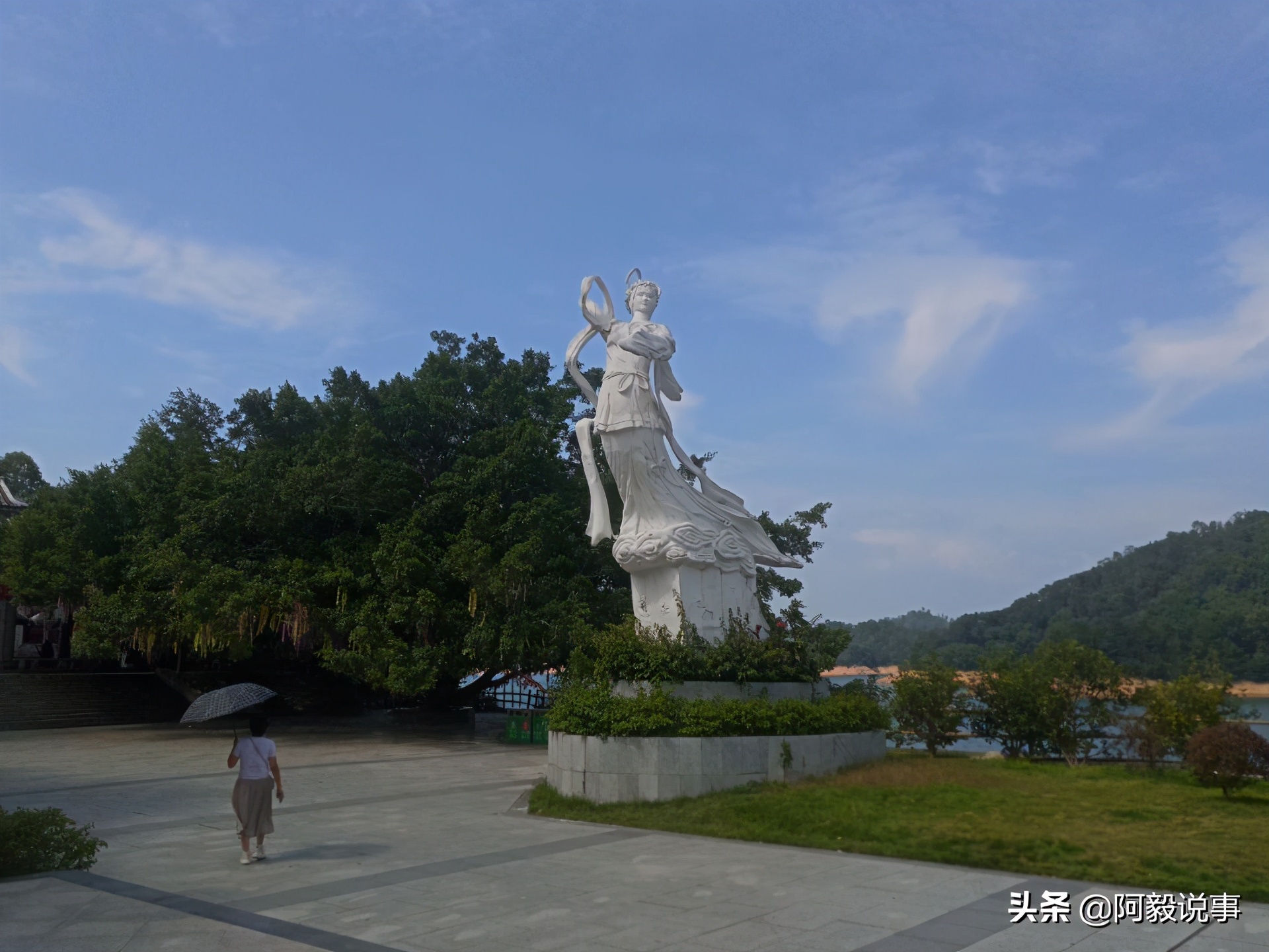 蓝天白云湖水森林,推荐一个好地方河源万绿湖