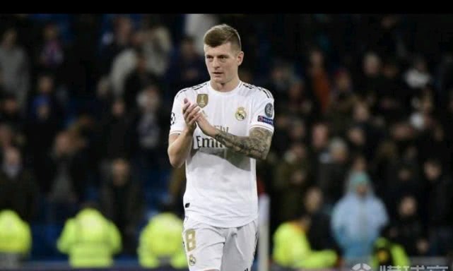 fifa年度最佳阵容c罗落选,c罗是不是历史最佳7号