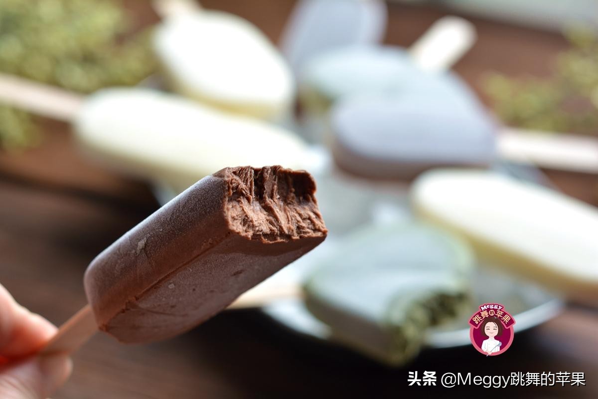 用简单的材料做雪糕,自制雪糕不用冰激凌粉奶香浓郁