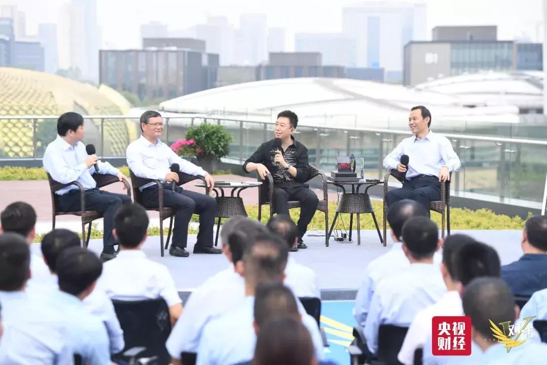 武汉能否从一个“钢铁巨人”变成“光电超人”?