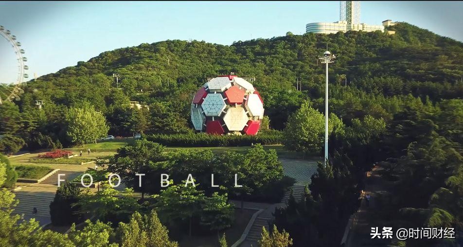 王健林的万达足球当年有多牛,王健林40亿买来的足球情怀