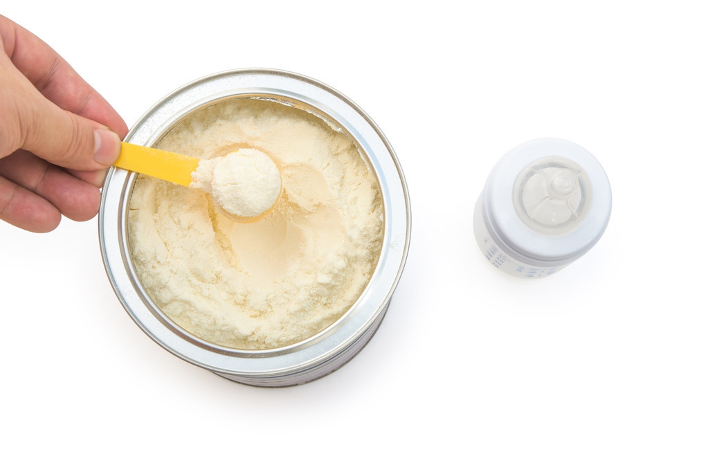 中老年奶粉怎么冲泡才正确视频,爱他美奶粉冲泡正确方法