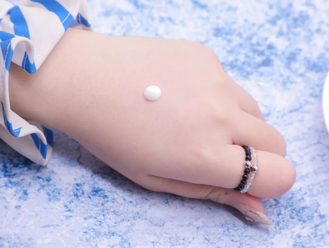 防晒测评真人,真人防晒测评背部高清图