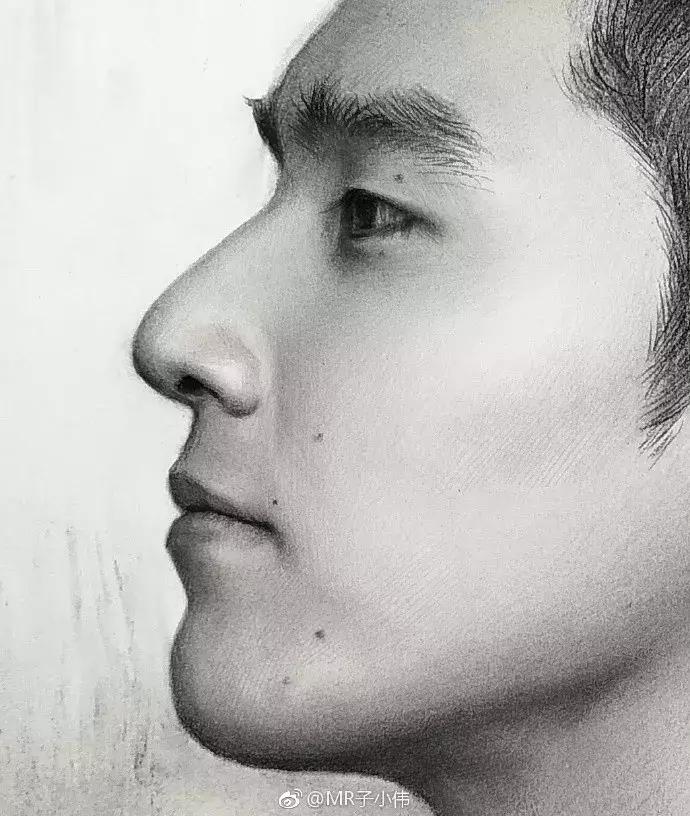 同一支炭笔，为啥人家可以吃透素描结构和质感，看完这一波你也行