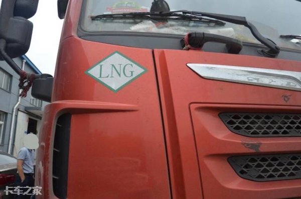 想买一台靠谱的suv,想买一台能拉货又能拉人的车