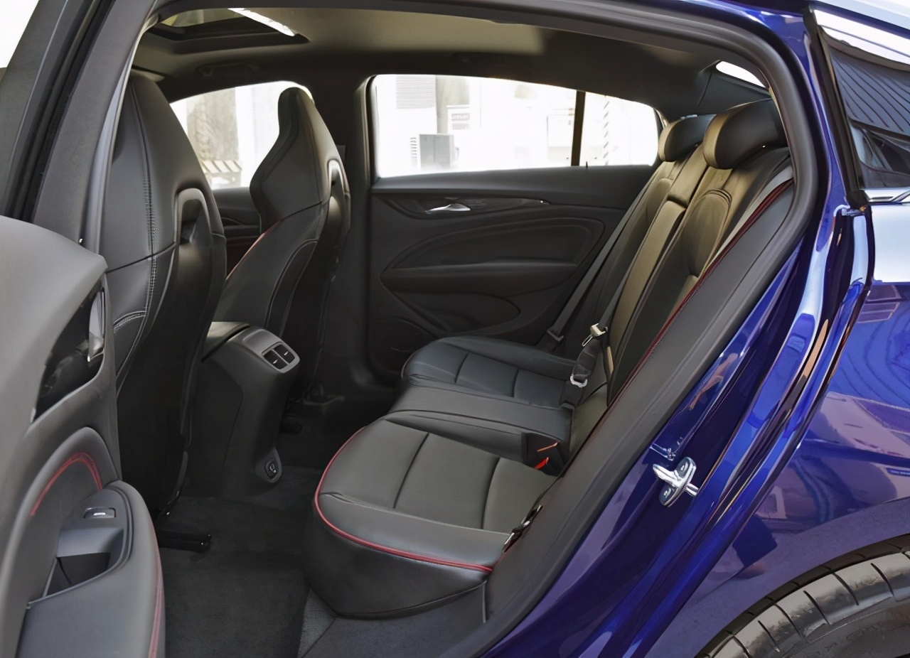 别克君威2.0t降价到14万3落地了吗,别克君威1.5t可以入手吗