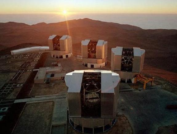 6500光年外宇宙奇观,天文望远镜发现两颗超级地球