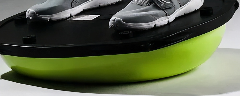 光脚硬拉可以吗,140公斤健身直腿硬拉