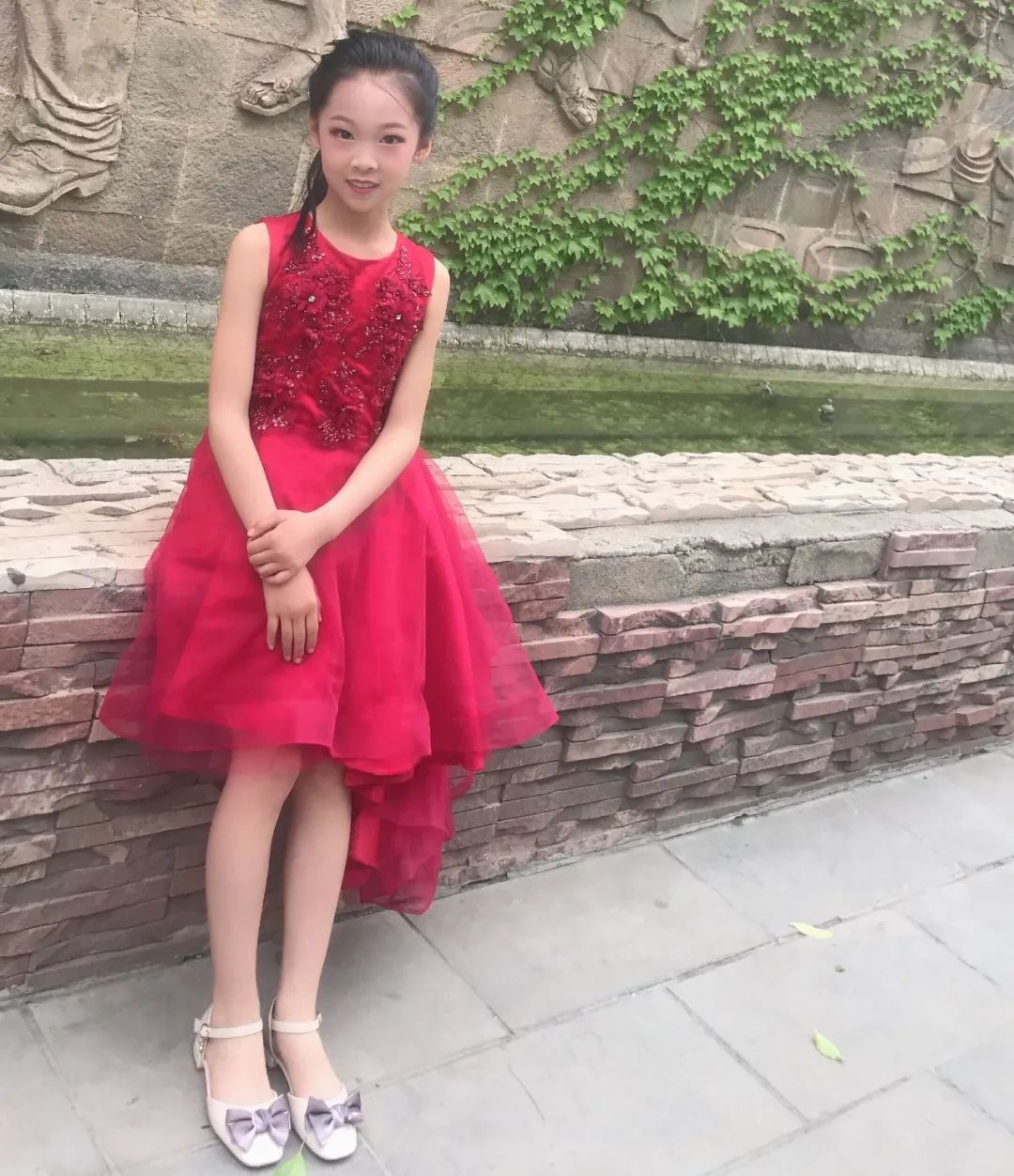 奔涌吧后浪青年们完整版,奔涌吧时代大潮中的青年后浪