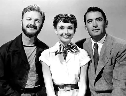 爱马仕90*90丝巾价格,爱马仕丝巾为什么值得收藏