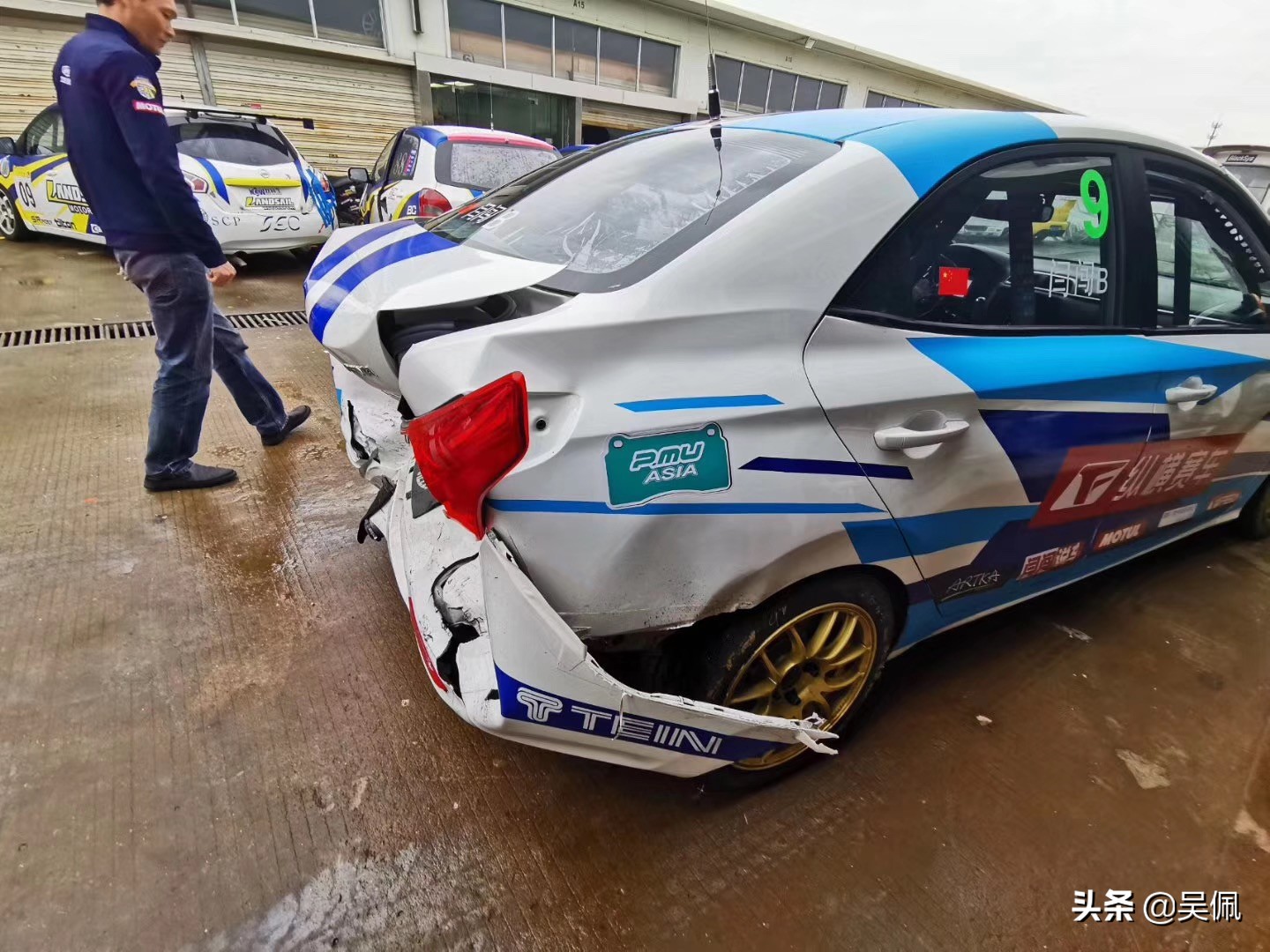 赛车场撞车了怎么办,赛车场撞了人怎么办