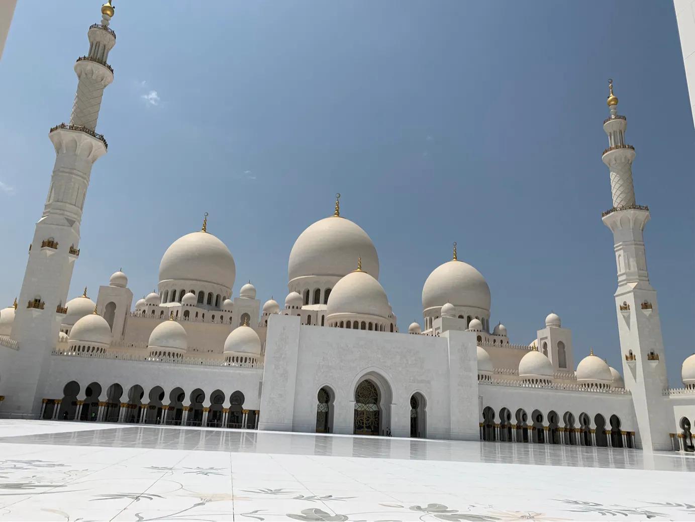 阿拉伯联合酋长国迪拜说车,阿拉伯联合酋长国迪拜帆船酒店图