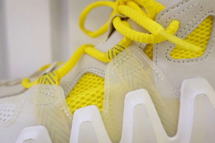 李宁新出了什么鞋,李宁经典款001