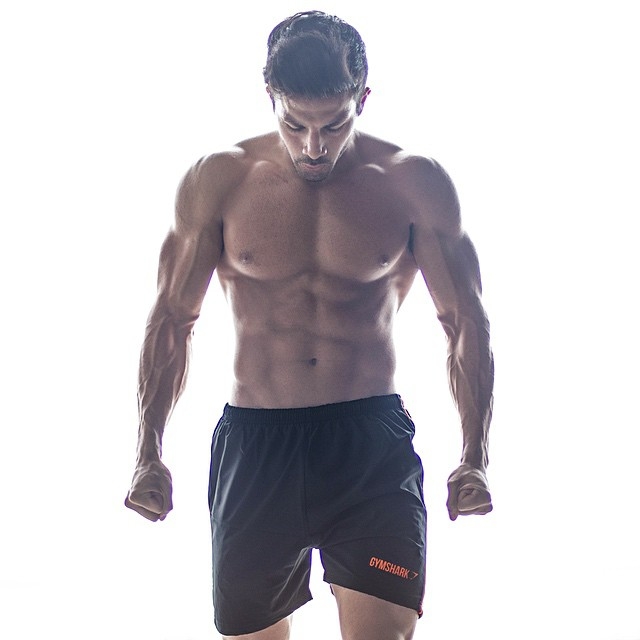 下垂松弛的胸如何练挺和紧致,防胸部下垂的动作