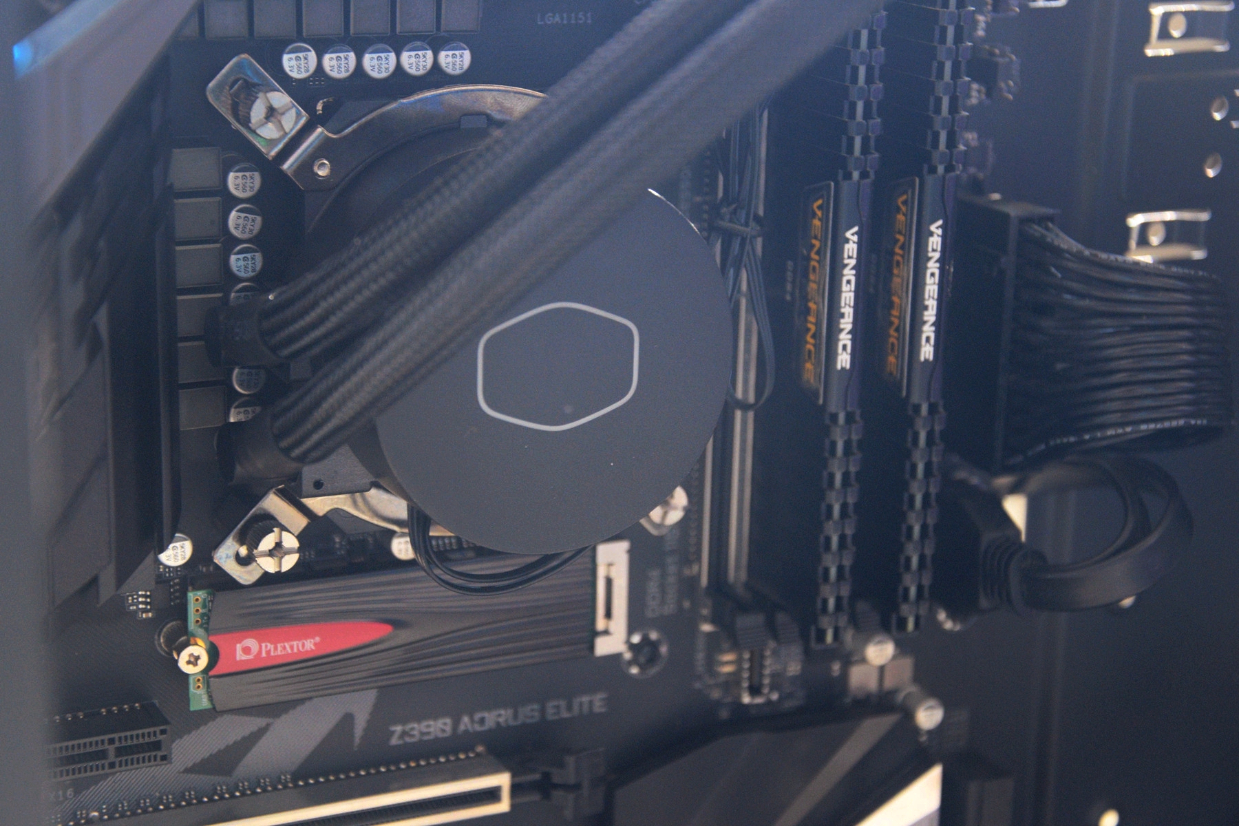 酷冷至尊双热管下压式散热器评测,全新升级散热器