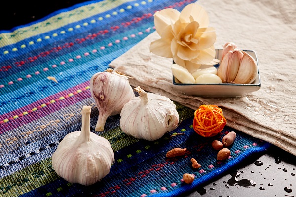 美国癌症研究所公布的“抗癌食物”，真的靠谱吗？医生：别啥都信