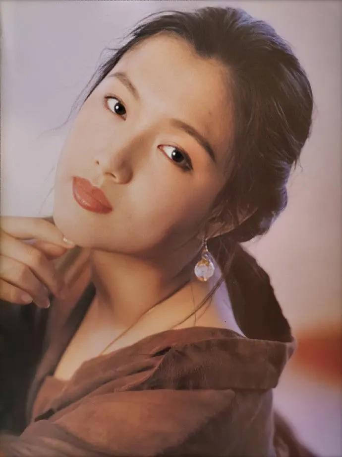 香港人对郑秀文的评价,郑秀文香港最后的天后