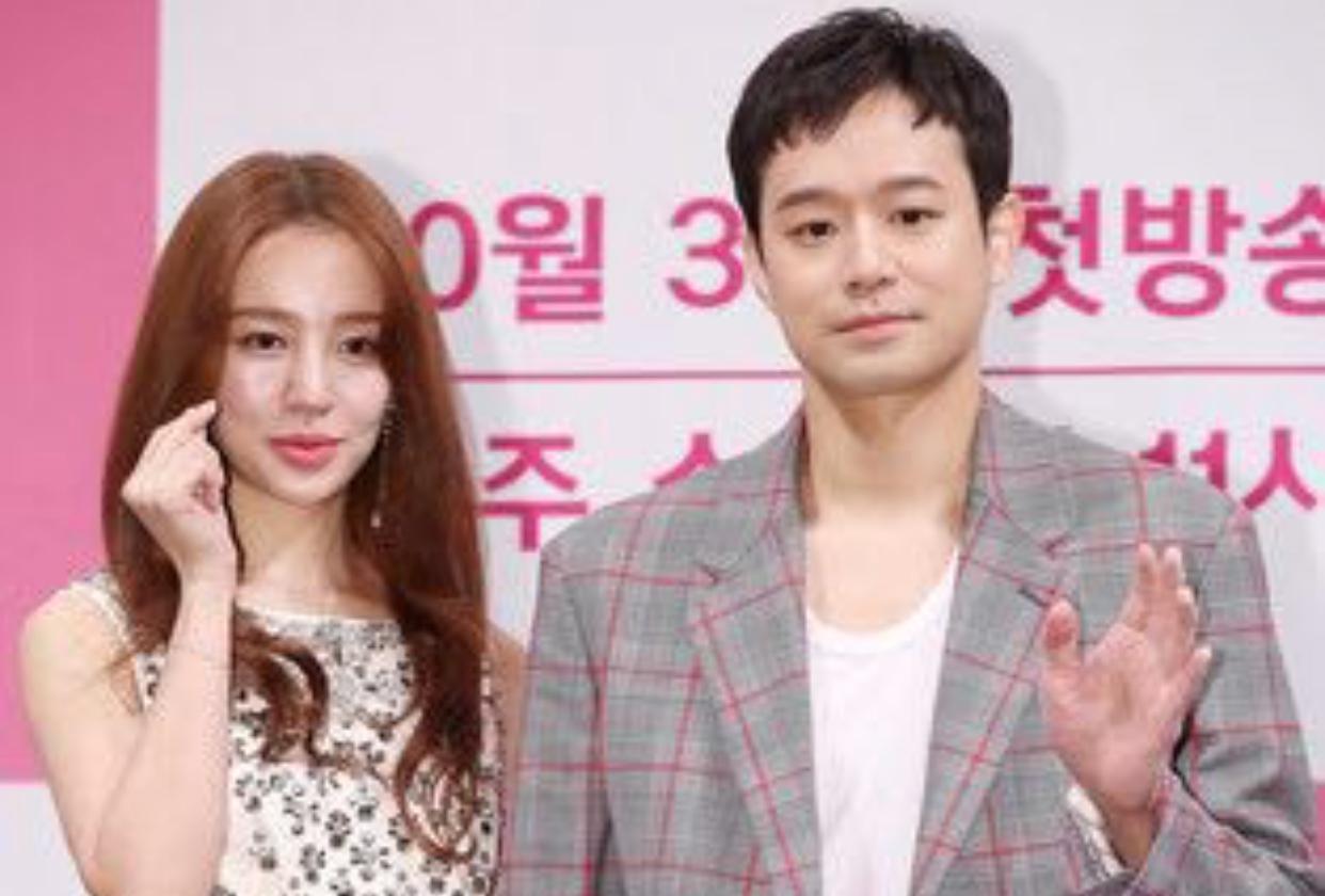 消失3年回归，34岁尹恩惠变苦瓜脸，网友疑问：丰唇了吗？