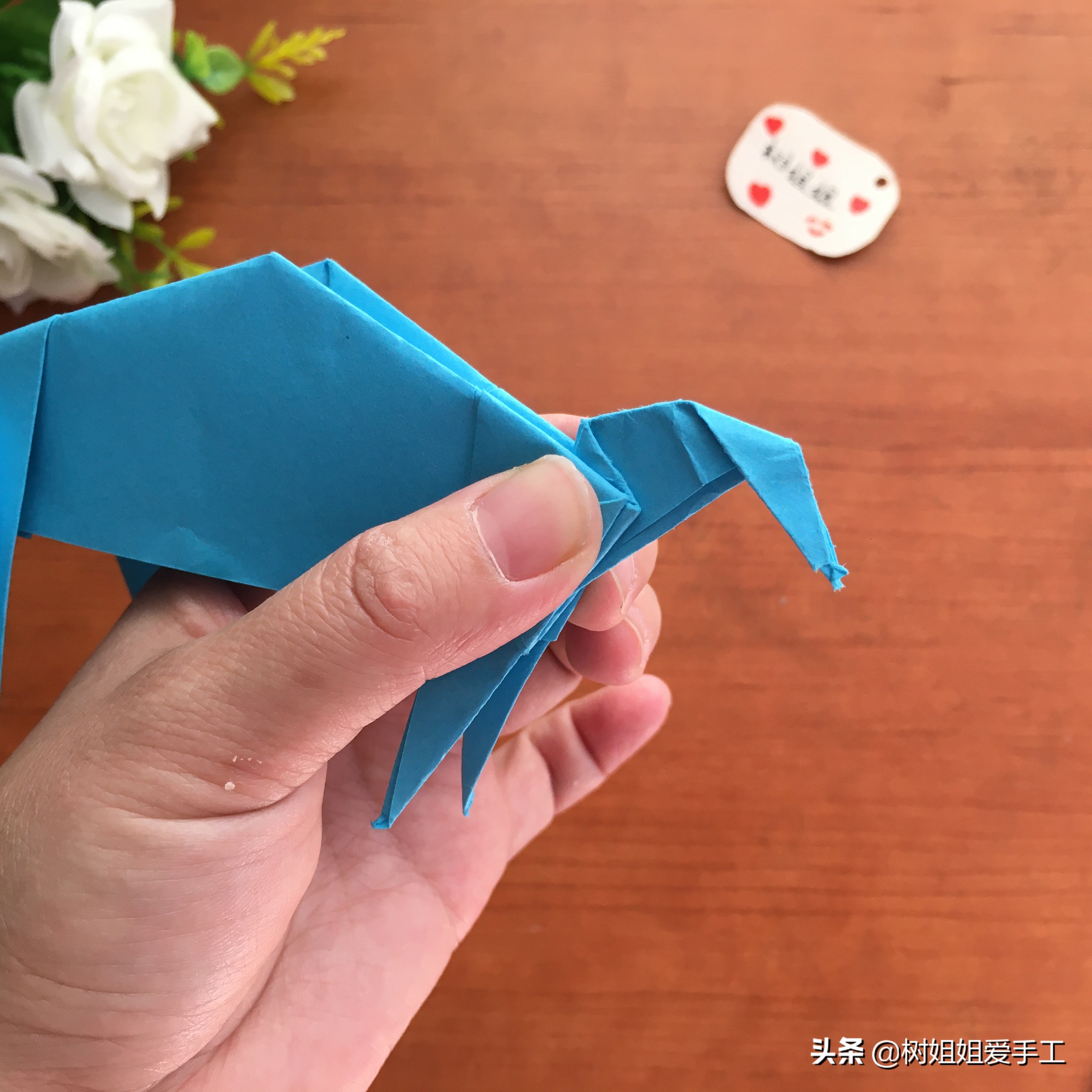 动物折纸：剑龙，一种巨大的草食性恐龙