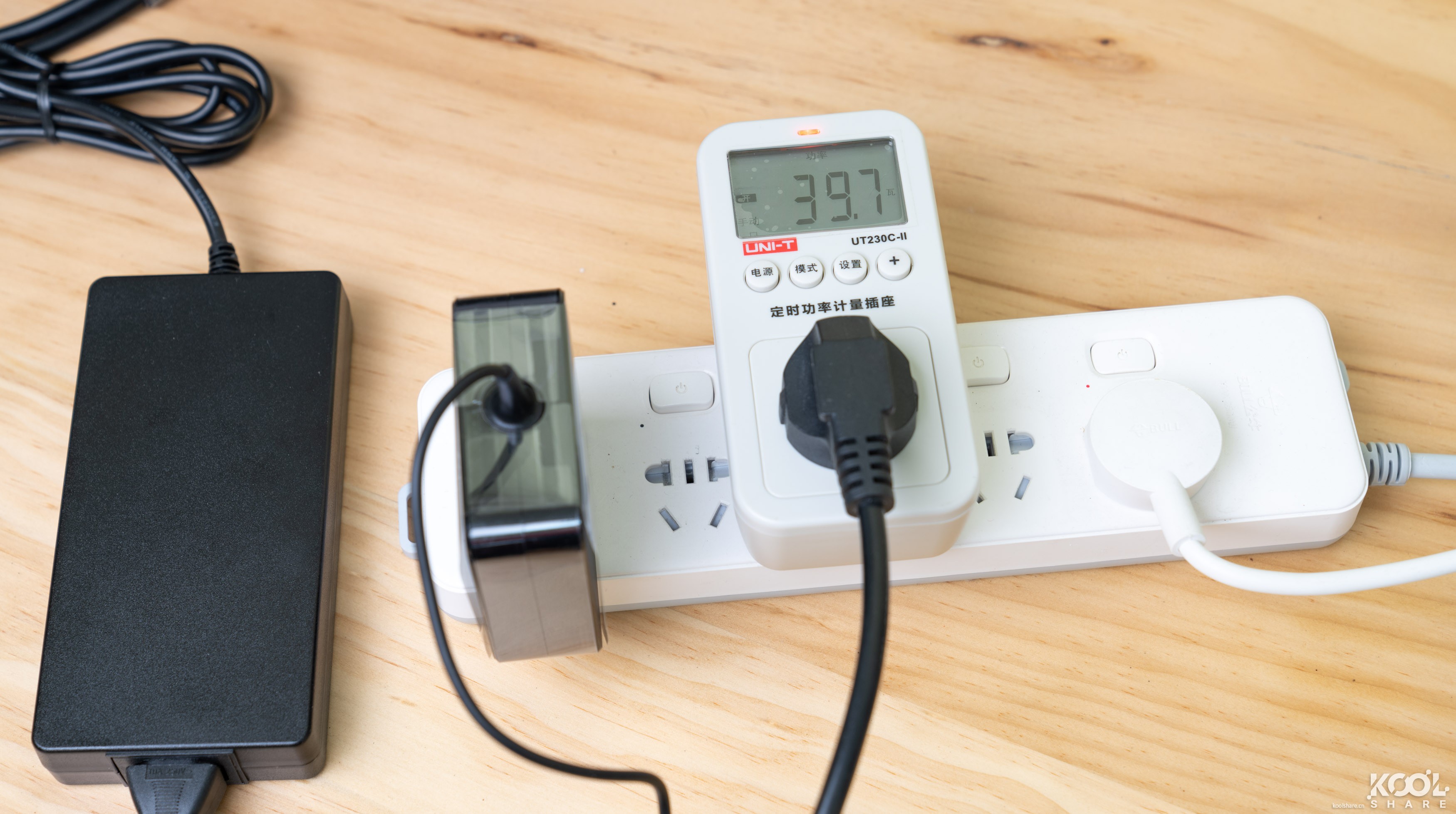 经济型9盘位NAS,QNAPTVS-951N开箱拆解评测