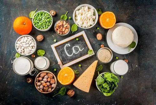 防治骨质疏松只吃钙片够吗,治骨质疏松是打针好还是吃药好