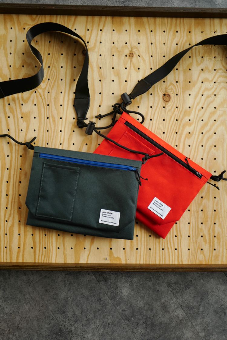 百元小众斜挎包高档,百元内的品牌斜挎包