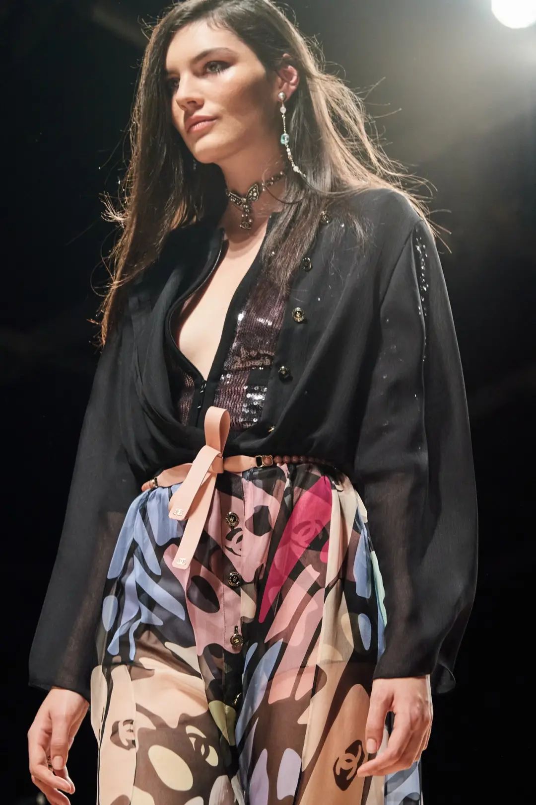 上海百场大秀时装周,百场大秀上海时装周