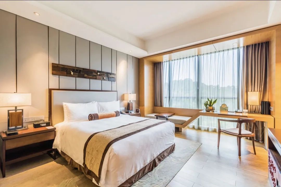 6成人去了这个半岛，都换了微信头像！广东“小希腊”要火了