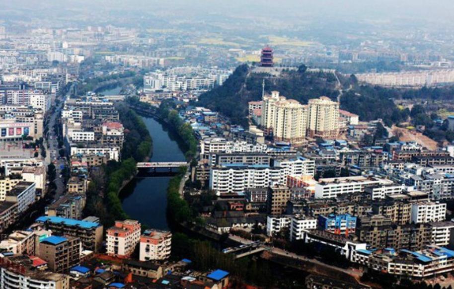德阳离成都近的县城,德阳市哪个市离成都最近
